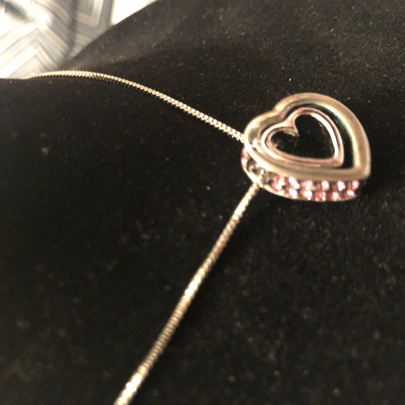 made with Swarovski crystal Pendant Chain Necklace - Picture 1 of 8